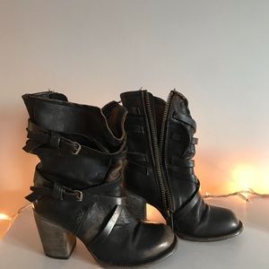 Freebird Boots